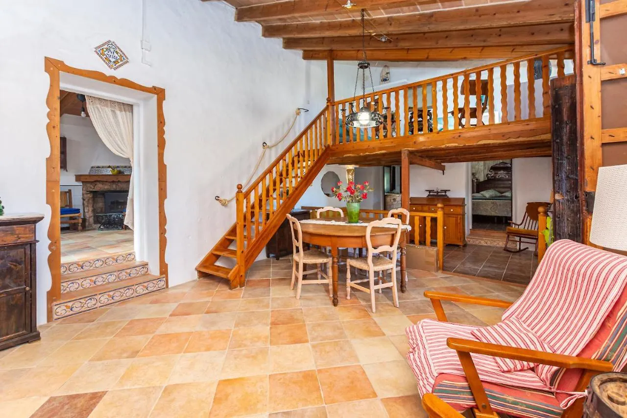 펜션 Nice Majorcan Country House Sta Maria Del Cami By Renthousing 산타 마리아 델 카미