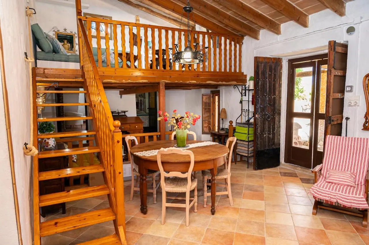 Nice Majorcan Country House Sta Maria Del Cami By Renthousing 산타 마리아 델 카미 펜션
